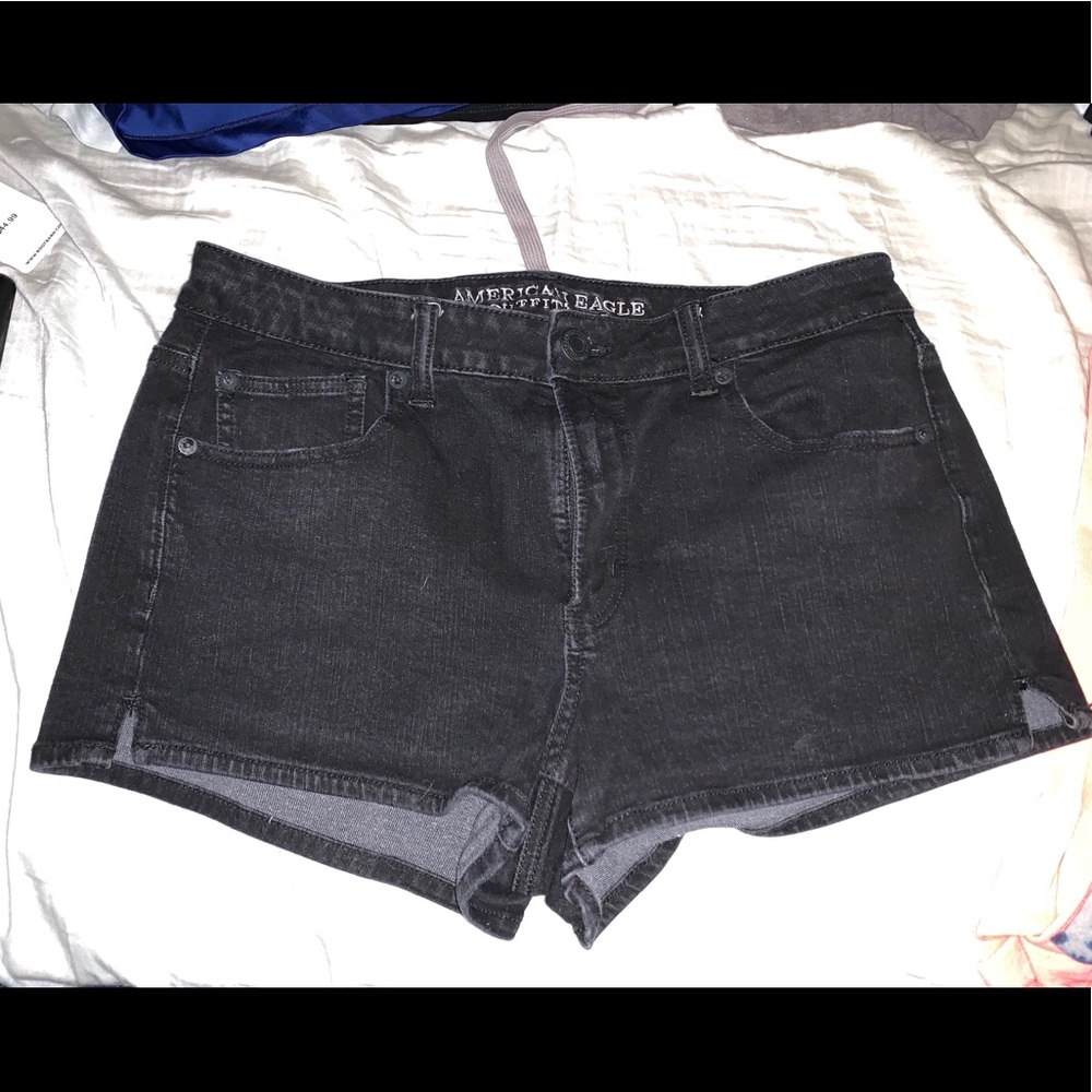 American Eagle high waisted shorts